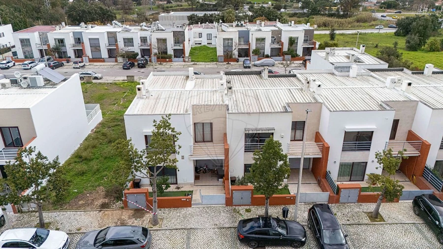 Moradia T4 para Venda em Palhais e Coina Foto 34