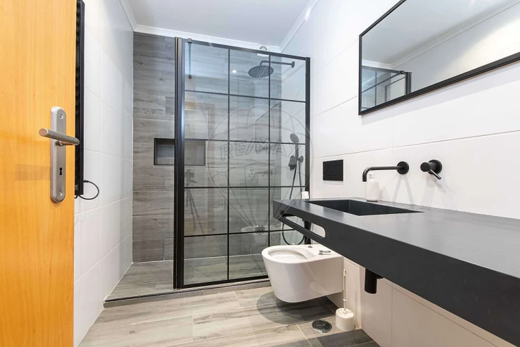 Moradia T4 para Venda em Palhais e Coina Foto 18