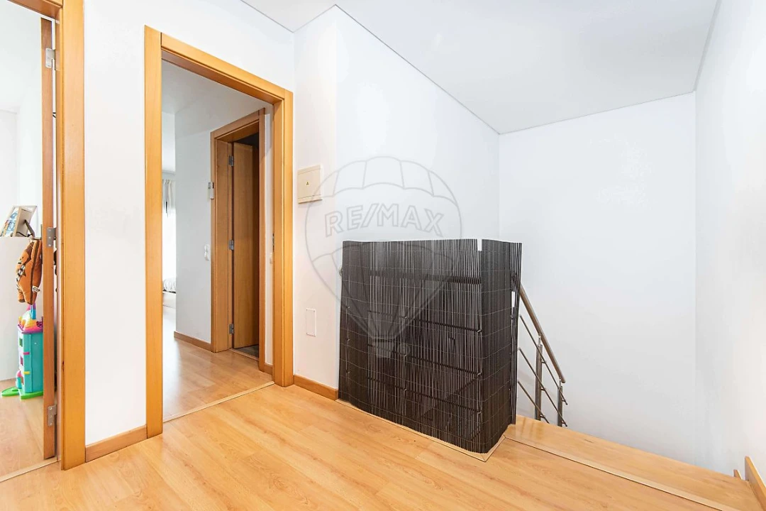 Moradia T4 para Venda em Palhais e Coina Foto 11