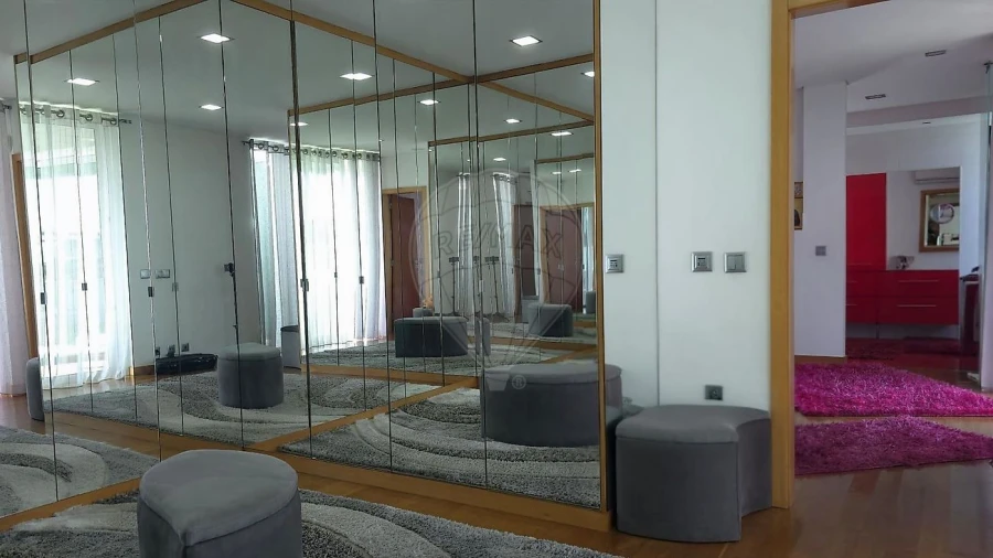 Moradia T4 para Venda em São João da Madeira Foto 26