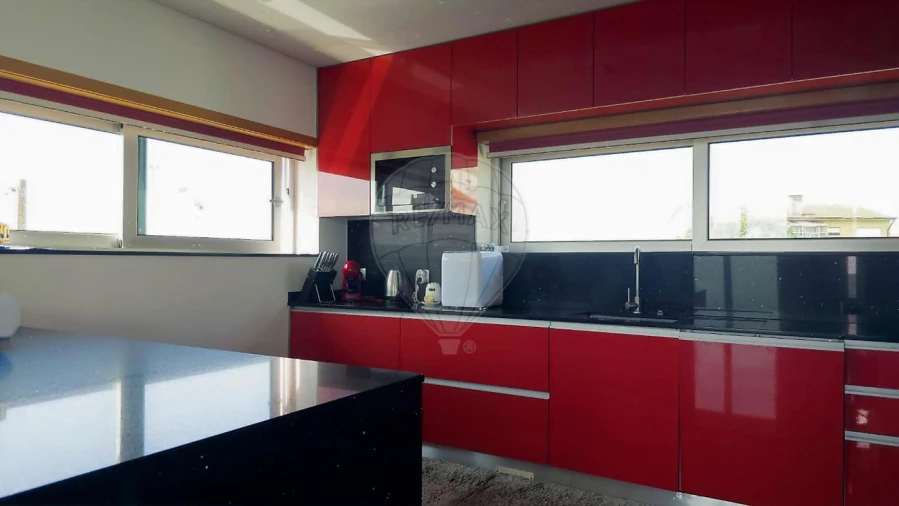 Moradia T4 para Venda em São João da Madeira Foto 16