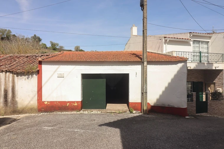 Armazém para Venda em Aldeia Galega da Merceana e Aldeia Gavinha
