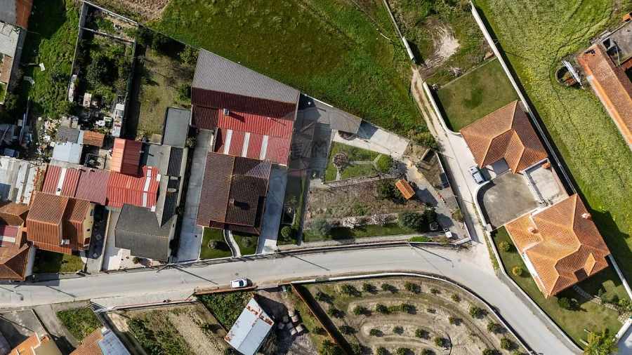 Moradia T3 para Venda em Palhaça Foto 37