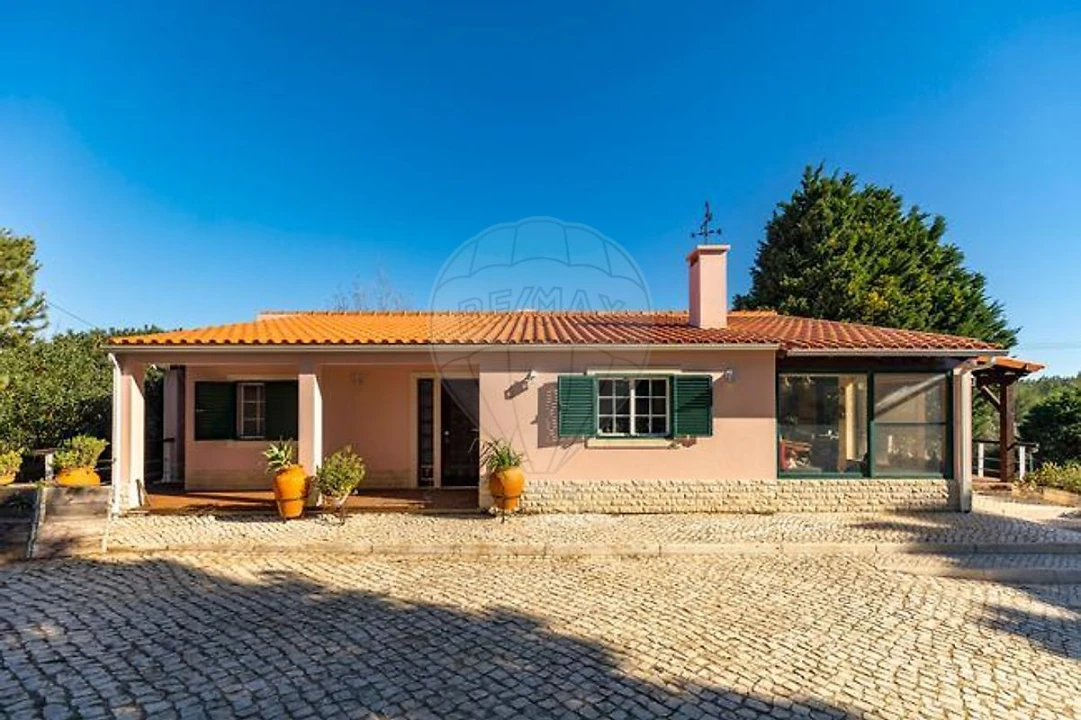 Moradia T3 para Venda em Sesimbra (Castelo) Foto 1