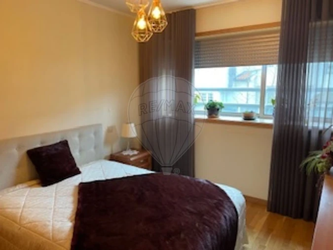 Apartamento T2 para Arrendamento em Espinho Foto 1