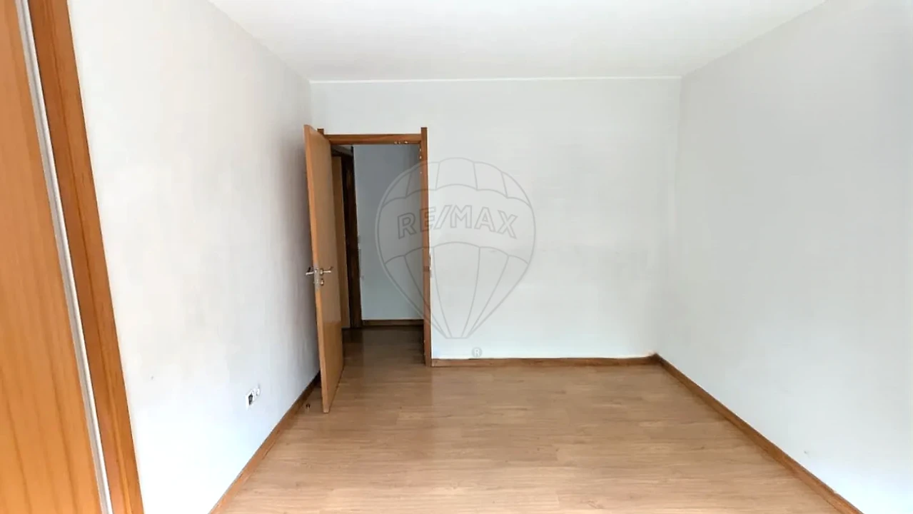 Apartamento T2 para Venda em Gondomar (São Cosme), Valbom e Jovim Foto 6