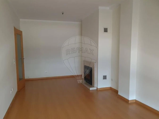 Apartamento T1 para Venda em Ermesinde Foto 4