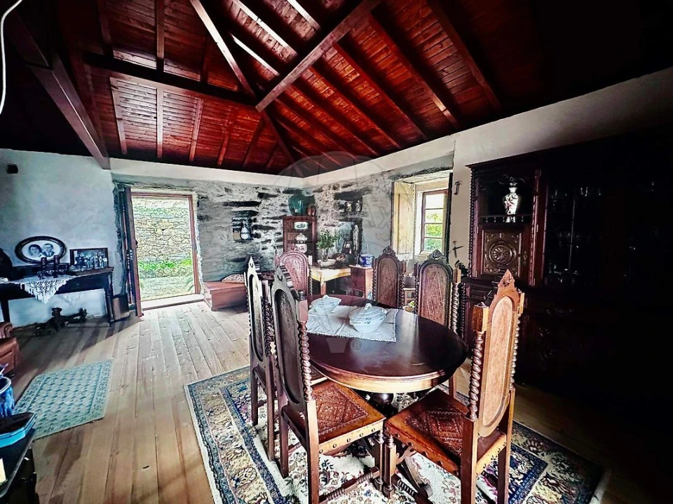 Quinta T0 para Venda em Poiares e Canelas Foto 21