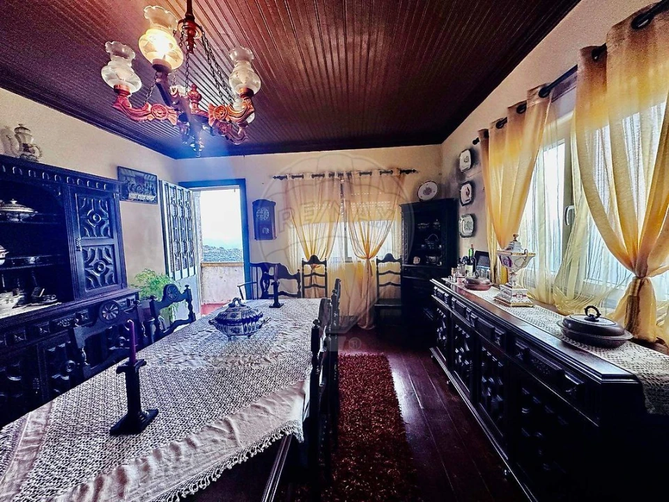 Quinta T0 para Venda em Poiares e Canelas Foto 22