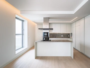 Apartamento T4 para Venda em Canidelo