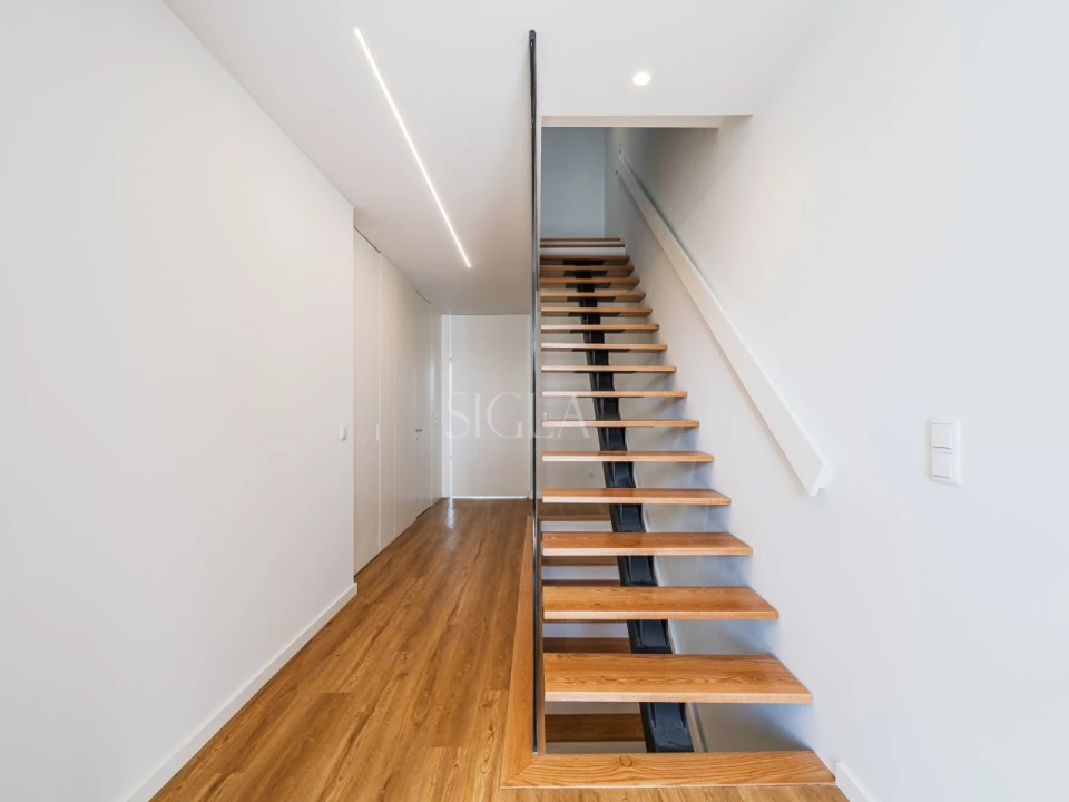 Moradia T4 para Venda em Canidelo Foto 30