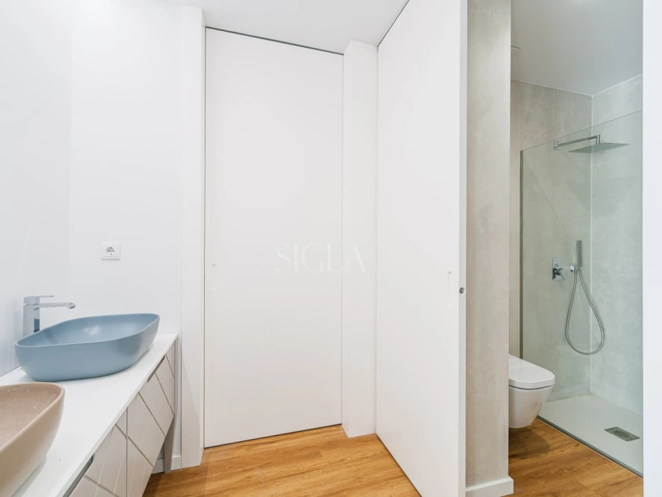 Moradia T4 para Venda em Canidelo Foto 38