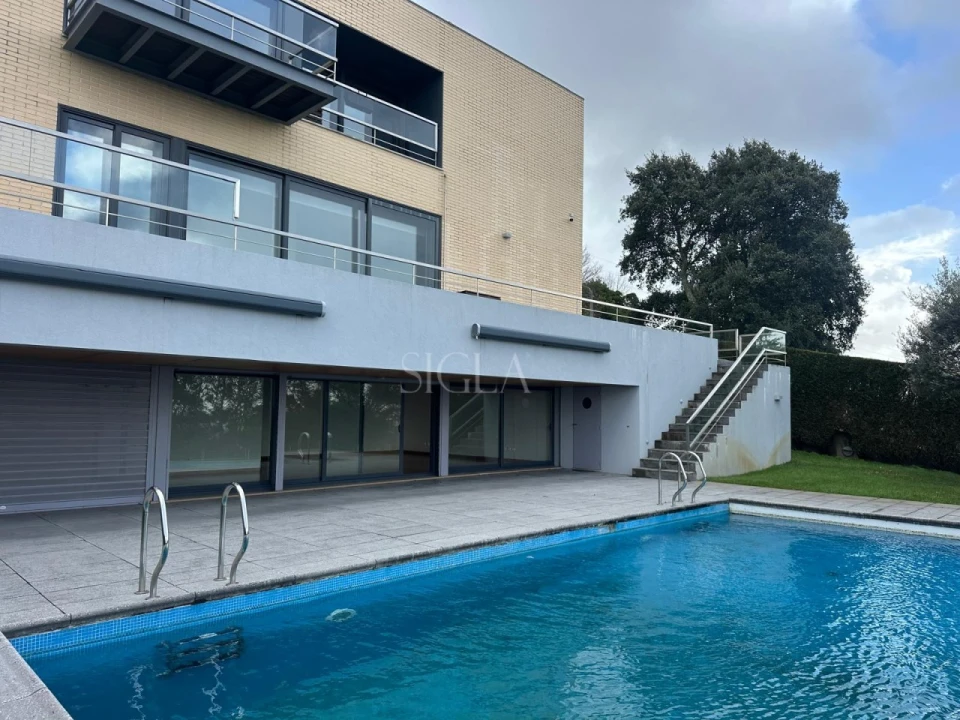 Moradia T3 para Venda em Mafamude e Vilar do Paraíso Foto 1