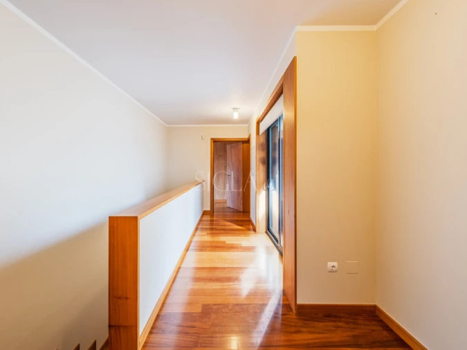 Moradia T3 para Venda em Mafamude e Vilar do Paraíso Foto 30