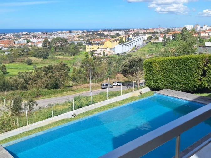 Moradia T3 para Venda em Mafamude e Vilar do Paraíso Foto 57