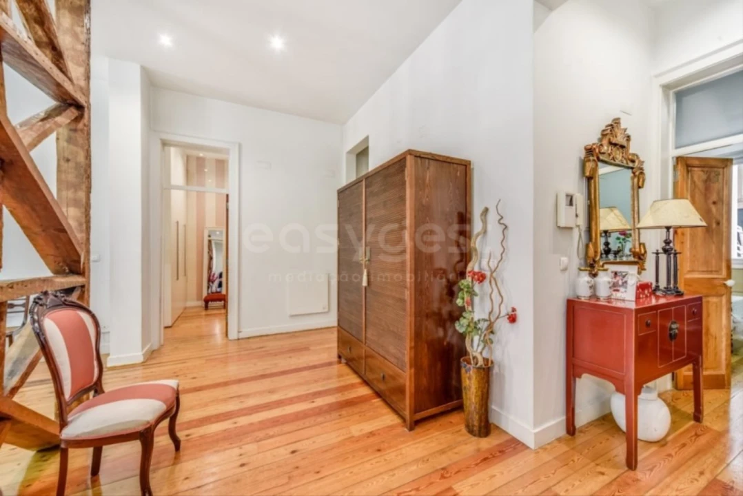 Apartamento T2 para Venda em Santa Maria Maior Foto 4