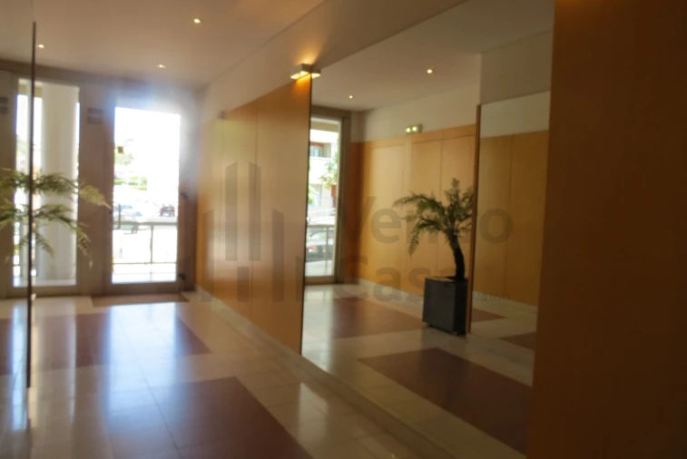 Apartamento T3 para Arrendamento em Nogueira, Fraião e Lamaçães Foto 18