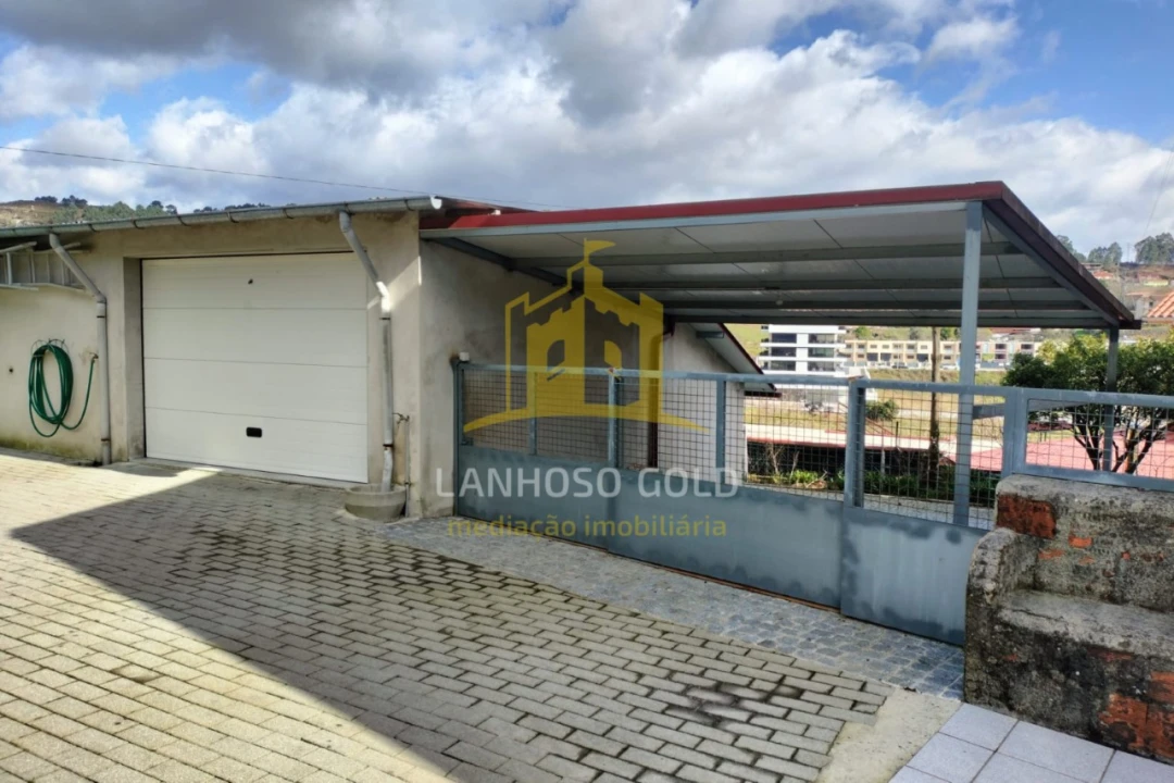 Moradia T3 para Venda em Povoa de Lanhoso (N. Senhora do Amparo) Foto 16