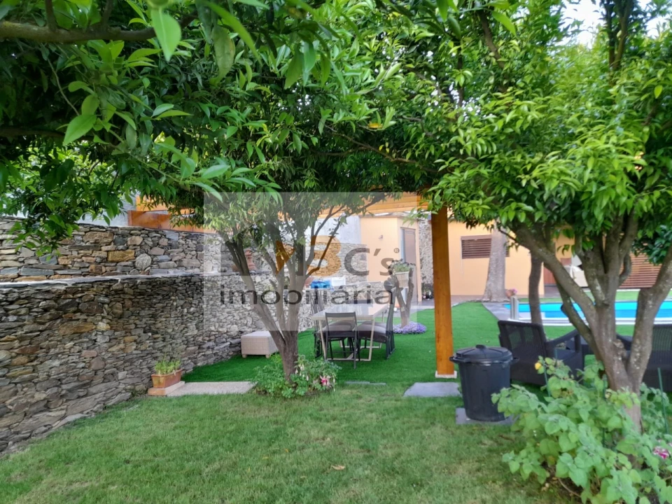 Quinta T6 para Venda em Melres e Medas Foto 39