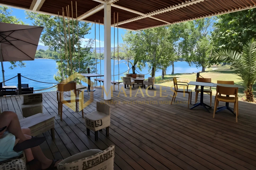 Quinta T2 para Venda em Alpendorada, Várzea e Torrão Foto 7