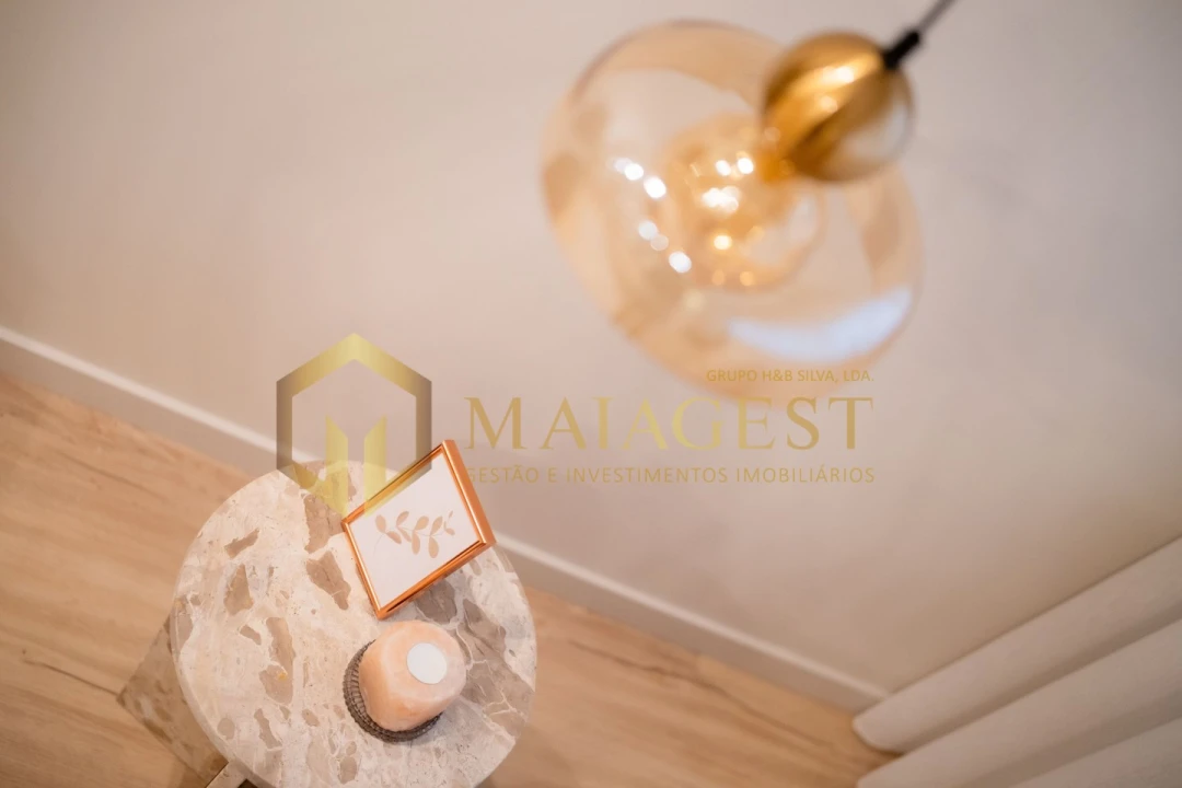 Apartamento T2 para Venda em Lordelo do Ouro e Massarelos Foto 4