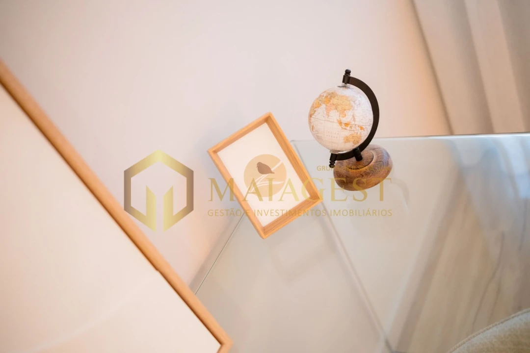 Apartamento T2 para Venda em Lordelo do Ouro e Massarelos Foto 29