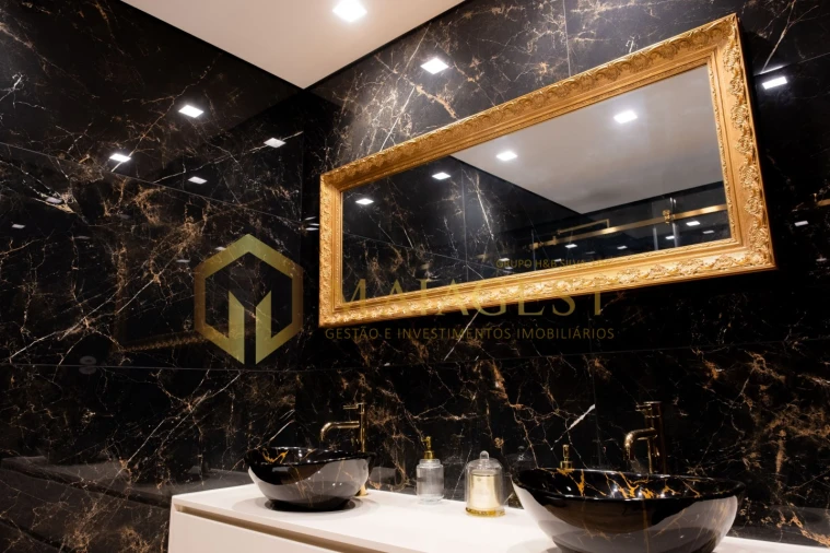 Apartamento T2 para Venda em Lordelo do Ouro e Massarelos Foto 21