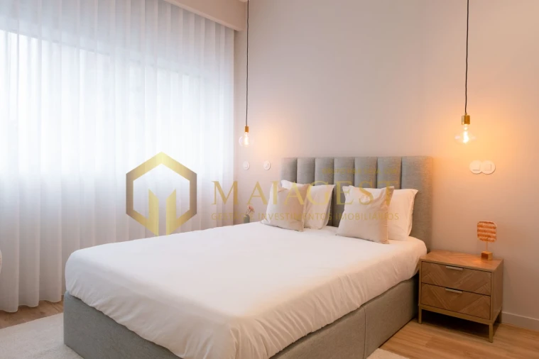 Apartamento T2 para Venda em Lordelo do Ouro e Massarelos Foto 25