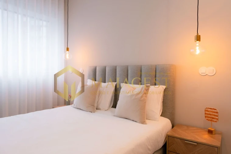 Apartamento T2 para Venda em Lordelo do Ouro e Massarelos Foto 26