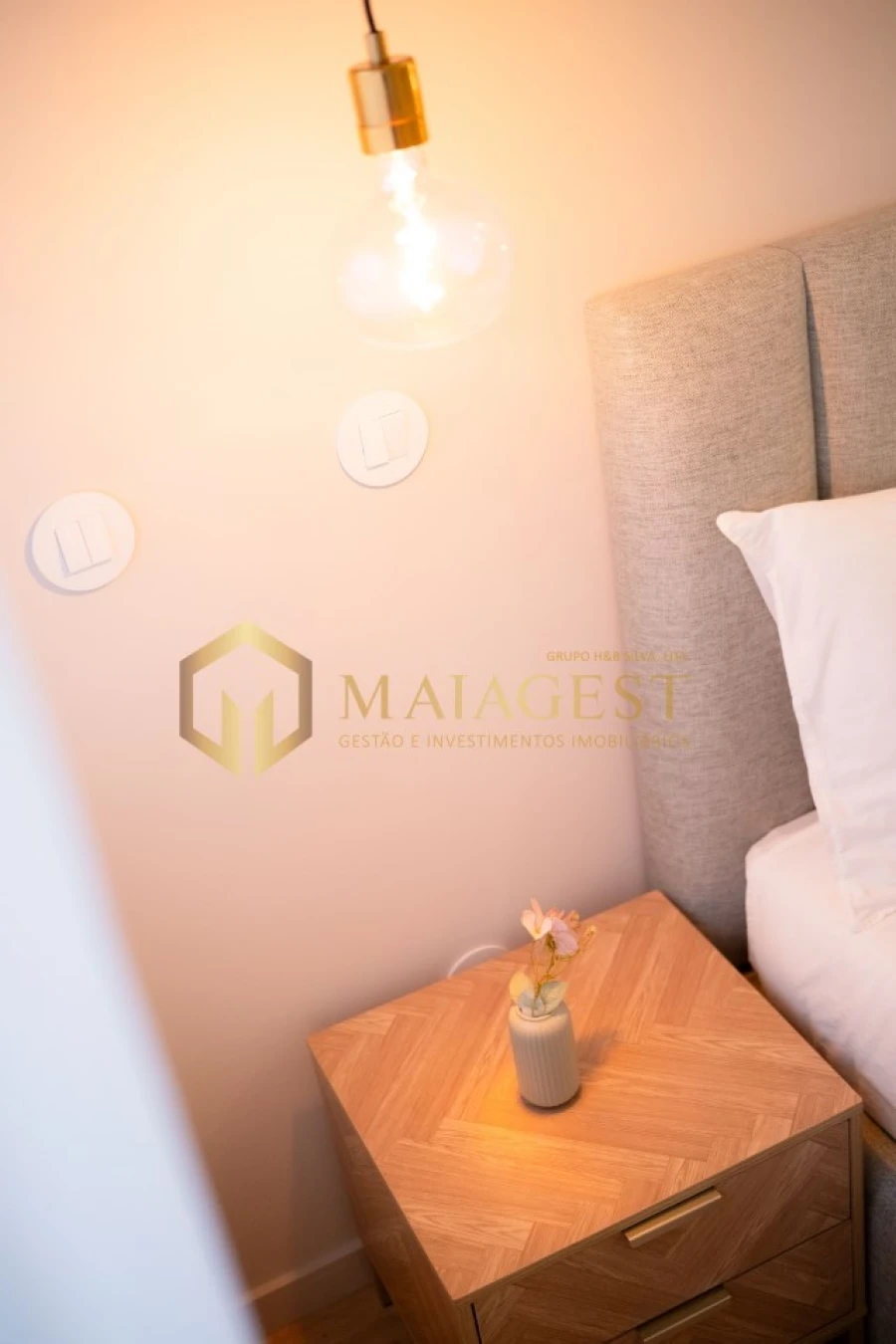 Apartamento T2 para Venda em Lordelo do Ouro e Massarelos Foto 32