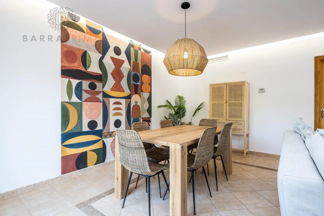 Moradia T3 para Venda em Quarteira Foto 2