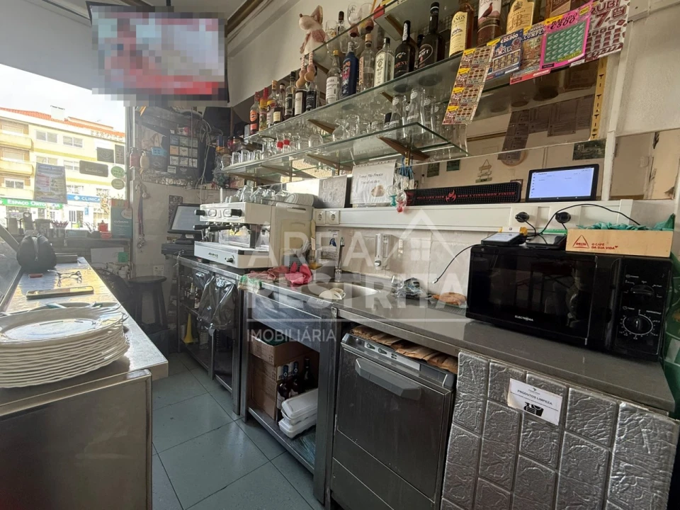 Negócio para Venda em Quinta do Conde Foto 8