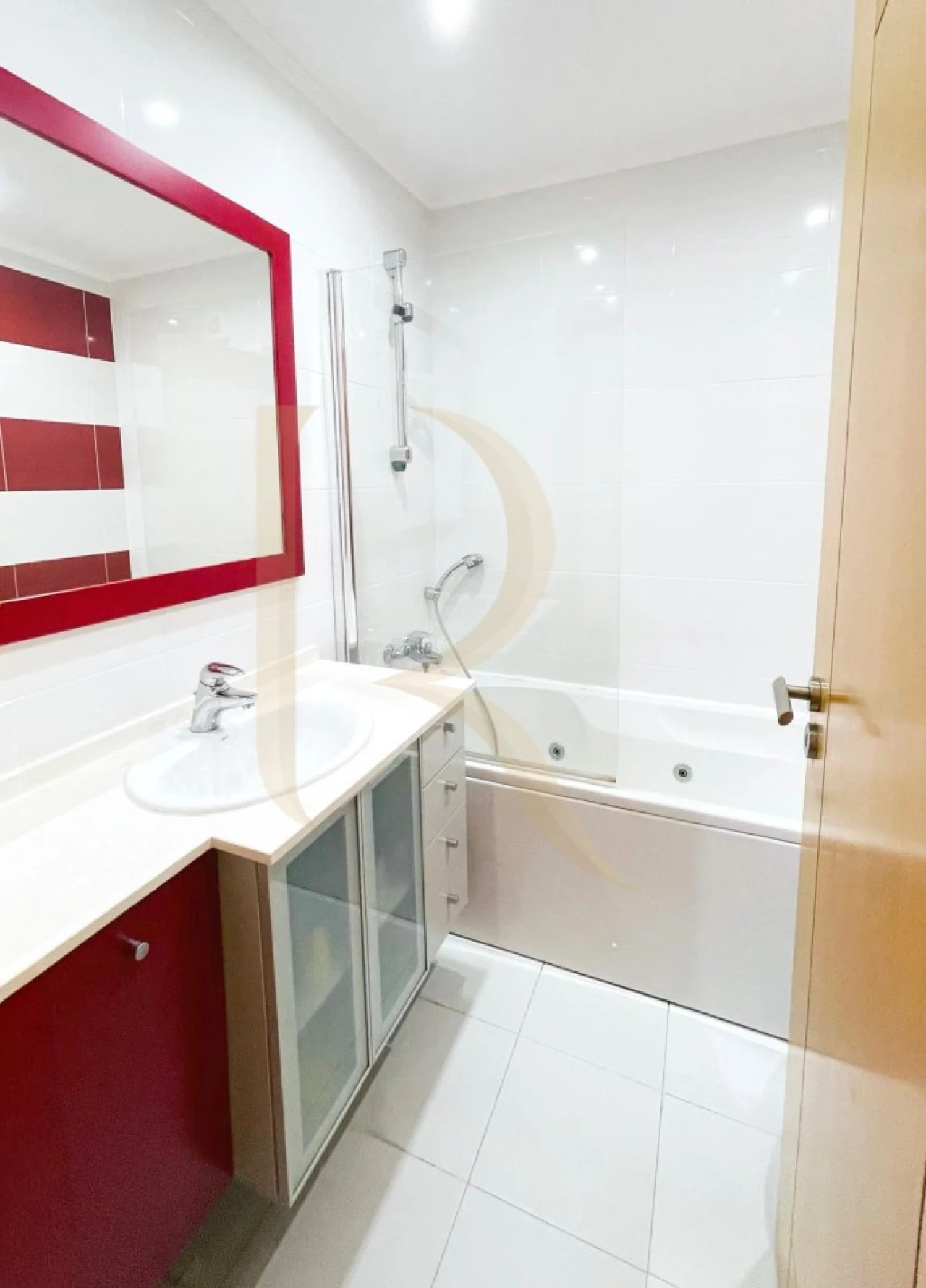 Apartamento T2 para Venda em Alcabideche Foto 21