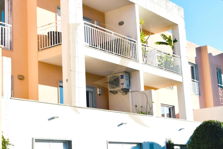 Apartamento T2 para Venda em Alcabideche Foto 35