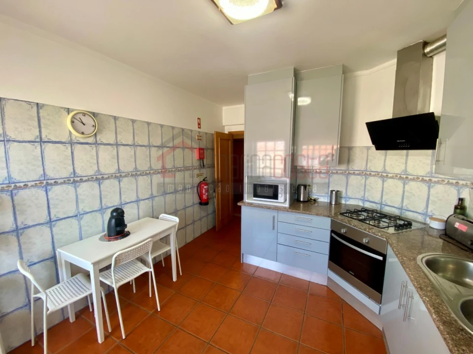 Apartamento T5 para Venda em Peniche Foto 13