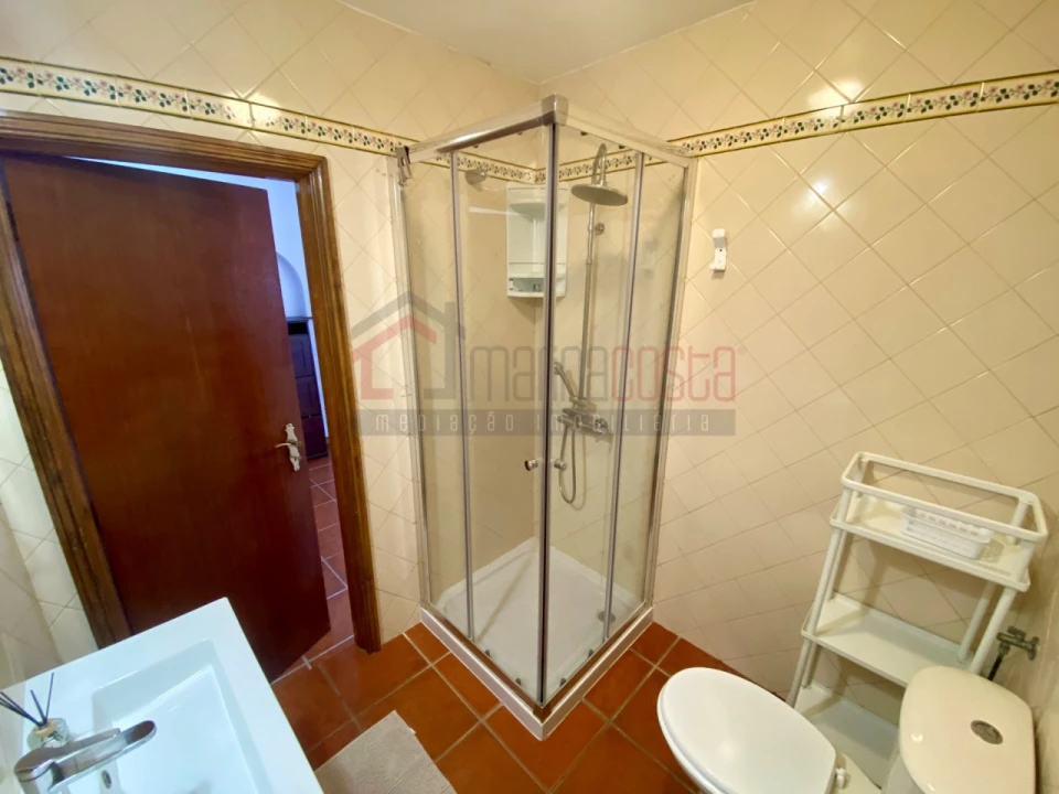 Apartamento T5 para Venda em Peniche Foto 26