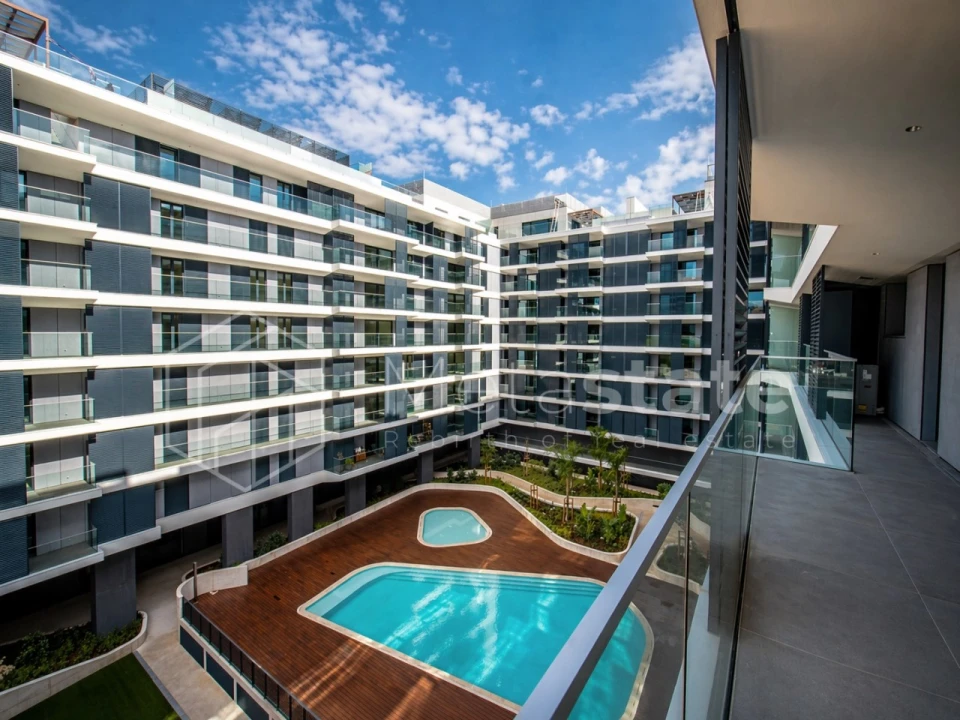 Apartamento T4 para Venda em Avenidas Novas Foto 1