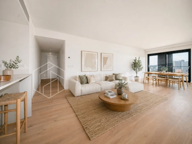 Apartamento T4 para Venda em Avenidas Novas Foto 3