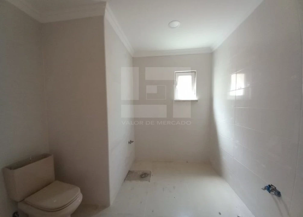 Moradia T3 para Venda em Amora Foto 12