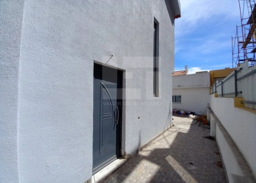 Moradia T3 para Venda em Amora Foto 31