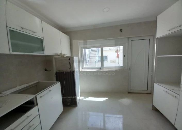 Moradia T3 para Venda em Amora Foto 24