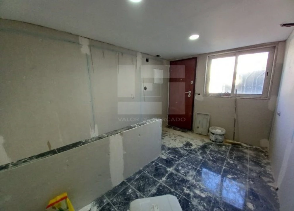 Moradia T3 para Venda em Carcavelos e Parede Foto 29