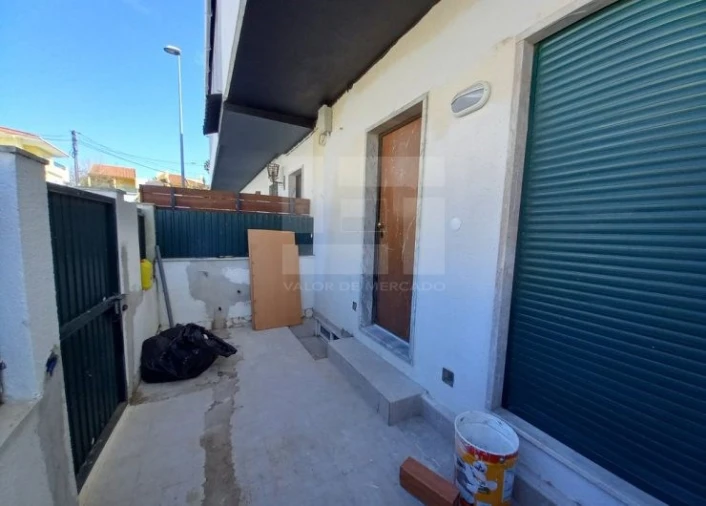 Moradia T3 para Venda em Carcavelos e Parede Foto 28