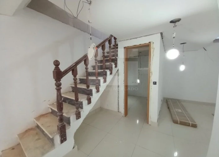 Moradia T3 para Venda em Carcavelos e Parede Foto 30