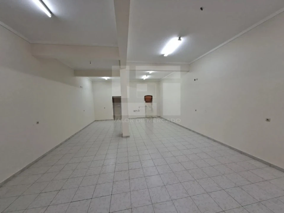 Loja para Venda em Cacém e São Marcos Foto 7