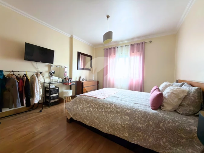 Apartamento T2 para Venda em Faro (Sé e São Pedro) Foto 14