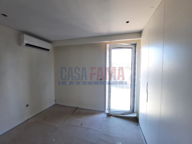 Apartamento T3 para Venda em Antas e Abade de Vermoim Foto 4