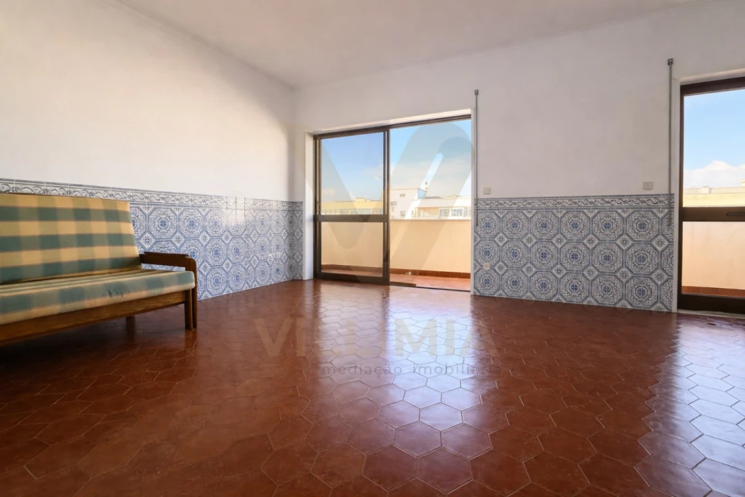 Apartamento T1 para Venda em Chafe Foto 1