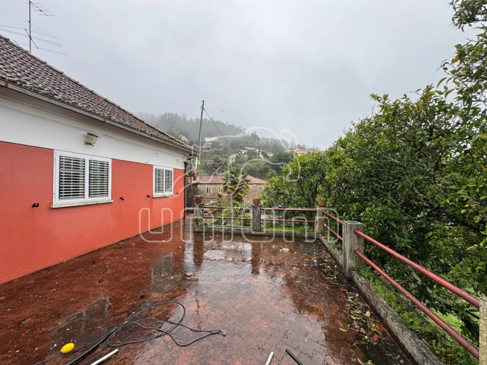 Moradia T2 para Venda em Subportela, Deocriste e Portela Susã Foto 6