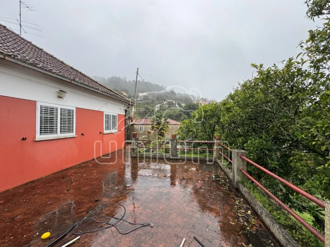 Moradia T2 para Venda em Subportela, Deocriste e Portela Susã Foto 6